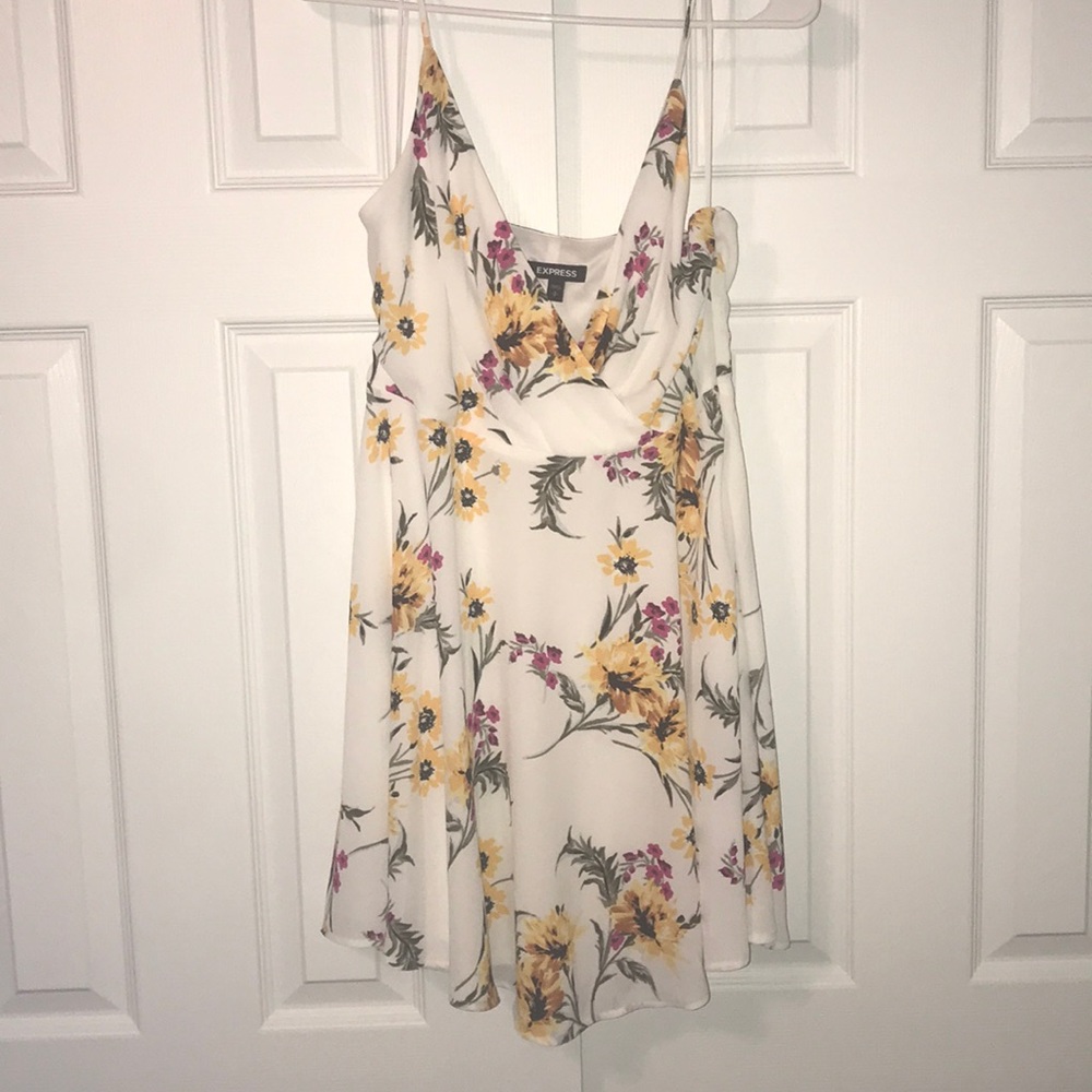 Express dress size small